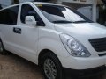 Used Hyundai Grand Starex 2015 at 80000 km for sale-2