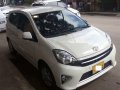 Selling White 2015 Toyota Wigo Automatic at 15000 km-0