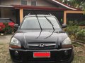 Sell 2009 Hyundai Tucson Automatic Black at 64000 km-0