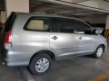 Selling 2nd Hand 2009 Toyota Innova Automatic Gray-3