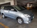 Selling 2nd Hand 2009 Toyota Innova Automatic Gray-4