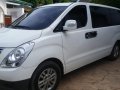 Used Hyundai Grand Starex 2015 at 80000 km for sale-3