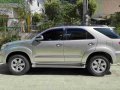 Toyota Fortuner 2009 at 60000 km for sale-3