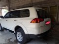 Selling 2nd Hand Mitsubishi Montero 2010 at 100000 km in San Fernando-5