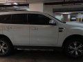 Selling 2nd Hand 2016 Ford Everest in Angeles -0