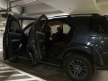 Selling Toyota Fortuner 2015 Automatic Diesel in Makati-3