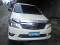 Selling 2nd Hand Toyota Innova 2013 Manual Diesel at 70000 km in Baguio-1