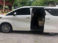Selling Used Toyota Alphard 2018 in Las Piñas-2