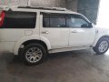 Selling Ford Everest 2014 Automatic Diesel in Pasig-5