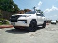 Selling 2nd Hand Toyota Fortuner 2017 in San Carlos-2