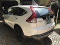 White Honda Cr-V 2013 at 30000 km for sale-8