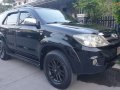 2nd Hand Toyota Fortuner 2006 Automatic Diesel for sale in Bacolor-0