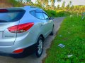 Selling Hyundai Tucson 2011 Automatic Gasoline in Legazpi -2