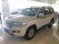 Selling Brand New Toyota Land Cruiser 2019 in Las Piñas-0