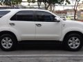 Toyota Fortuner 2011 Automatic Diesel for sale in Quezon City-4