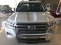 Selling Brand New Toyota Land Cruiser 2019 in Las Piñas-2