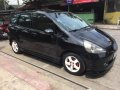 Selling 2nd Hand Honda Jazz 2006 in Manila-5