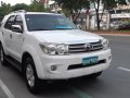 Toyota Fortuner 2011 Automatic Diesel for sale in Quezon City-0