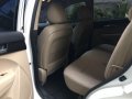 Selling Kia Sorento 2011 Automatic Gasoline in Makati-5