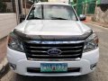 Selling 2nd Hand Ford Everest 2011 in Marikina-0