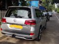 Selling Toyota Land Cruiser 2018 Automatic Diesel in Pasig-4