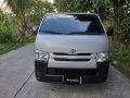 2nd Hand Toyota Hiace 2015 at 60000 km for sale-10