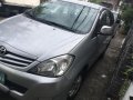 Selling 2nd Hand Toyota Innova 2011 in Caloocan-4