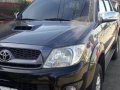 Selling Toyota Hilux 2010 Automatic Diesel in Malaybalay-6