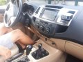 Selling Toyota Hilux 2015 Automatic Diesel in San Fernando-2