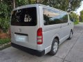 2nd Hand Toyota Hiace 2015 at 60000 km for sale-8