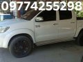 Selling Toyota Hilux 2015 Automatic Diesel in San Fernando-10