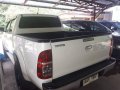 Selling Toyota Hilux 2015 Automatic Diesel in San Fernando-5