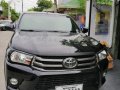 Selling 2nd Hand Toyota Hilux 2016 Manual Diesel in Angeles-8