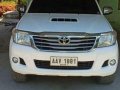 Selling Toyota Hilux 2015 Automatic Diesel in San Fernando-11
