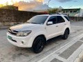 Selling 2nd Hand Toyota Fortuner 2006 in Las Piñas-1