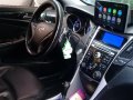 Selling 2nd Hand Hyundai Sonata 2011 Automatic Gasoline at 61000 km in Manila-3