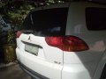 Selling 2nd Hand White Mitsubishi Montero 2010-2