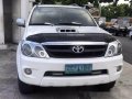 Selling White Toyota Fortuner 2007 at 105000 km in Quezon City-3