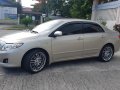 Selling 2nd Hand Toyota Altis 2010 Automatic Gasoline in Manila-6