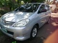 Selling 2nd Hand Toyota Innova 2011 at 80000 km in Santiago-2