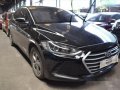 Black Hyundai Elantra 2017 at 25000 km for sale-0