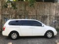 Selling Kia Carnival 2010 Automatic Diesel in Parañaque-2