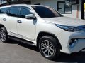 Selling White Toyota Fortuner 2016 in Meycauayan-0