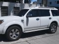 Selling Ford Everest 2012 Automatic Diesel in Taguig-1