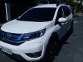 Selling White Honda BR-V 2018 in Manila-8