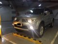 2nd Hand Mitsubishi Montero 2012 Manual Diesel for sale in Parañaque-9