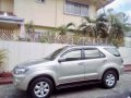 Selling 2nd Hand Toyota Fortuner 2008 at 70000 km in Angeles-4