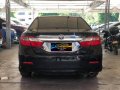 Selling 2nd Hand Toyota Camry 2014 Automatic Gasoline at 28000 km in Makati-2
