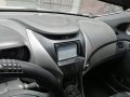 Selling Hyundai Elantra 2012 Automatic Gasoline in Parañaque-3