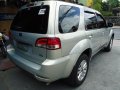 Selling 2nd Hand Ford Escape 2010 Automatic Gasoline at 135000 km in Marikina-1